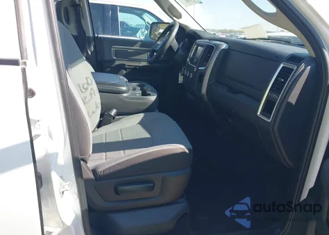 2024 Ram 1500 Classic Slt 4X2 6'4 Box from USA, damaged, VIN 1C6RR6GG6RS137410